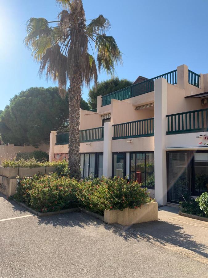 Les Marines De Pierreplane Apartman Bandol Kültér fotó