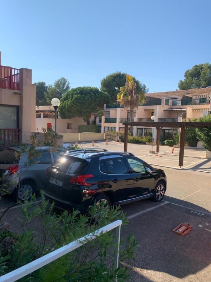 Les Marines De Pierreplane Apartman Bandol Kültér fotó